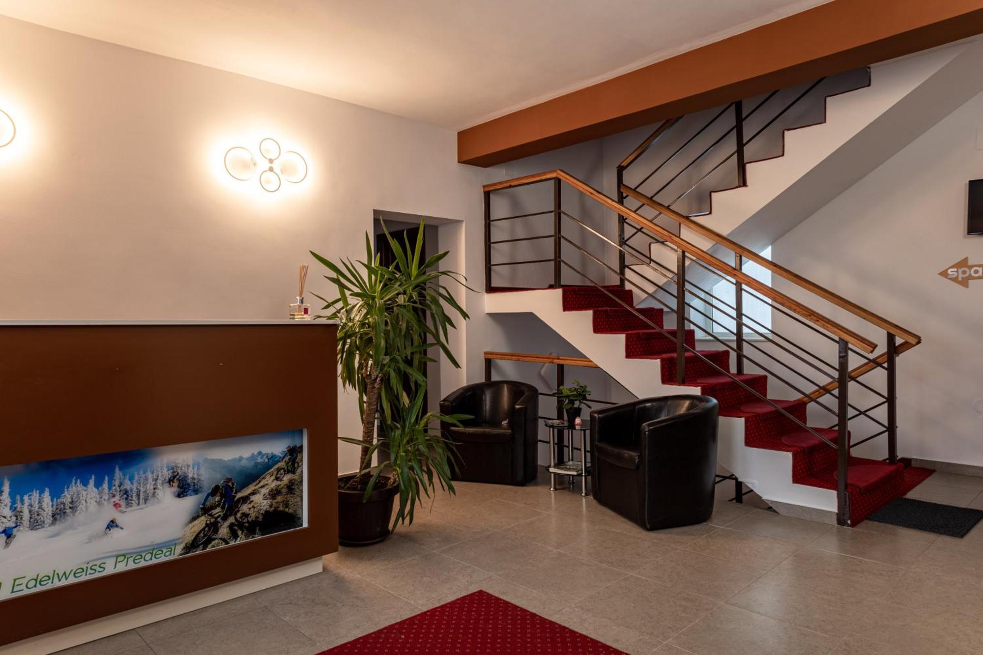 Vila Edelweiss Predeal Buitenkant foto
